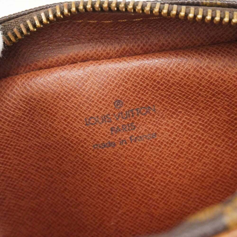 LOUIS VUITTON Brown Monogram Shoulder Bag - Picture 5 of 12